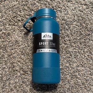 Hydrapeak Blue Sport 32oz Water Bottle